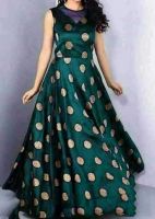 Fashionable Gown (Code: 1A8E)FASQC3LZ86