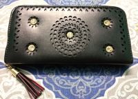 Stunning Clutches (Code: 193D)Stunning Clutches (Code: 193D) 	STUUYGK655